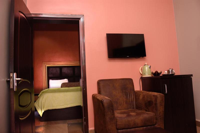 Hard Break Hotel Enugu Exterior foto