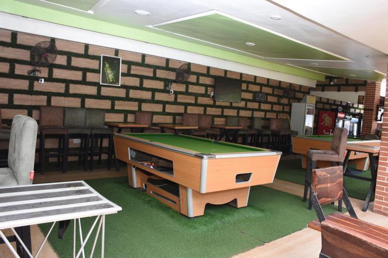 Hard Break Hotel Enugu Exterior foto